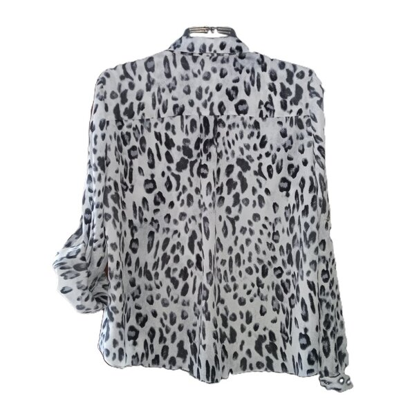 Gianni Bini faux wrap Animal print top Blouse sz M,  /B9 - Picture 2 of 6